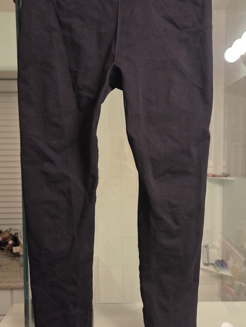 Fabletics High Compression, Butt Lifting Black Leggings
